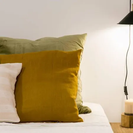 Jp39 - Baixa 18th Century Tiles With 2 Bdr! * Lisboa